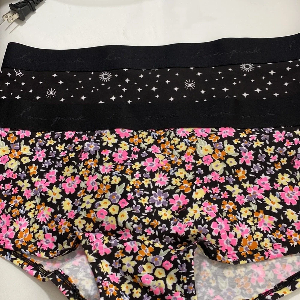 Bundle NWT VS Pink Logo BoyShorts Large - Picture 3 of 7